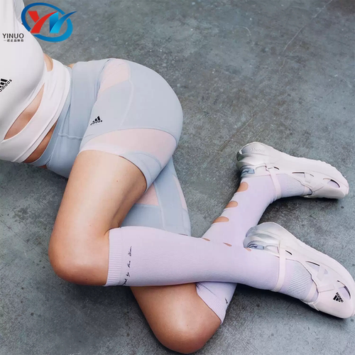 阿迪达斯女子紧身运动骑行短裤