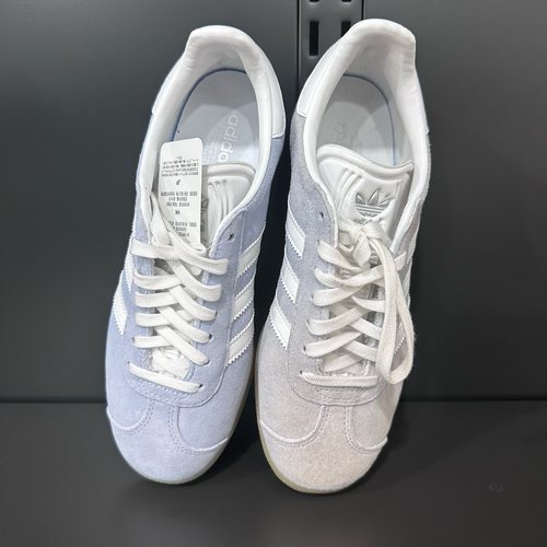 Adidas/阿迪达斯女子运动休闲鞋