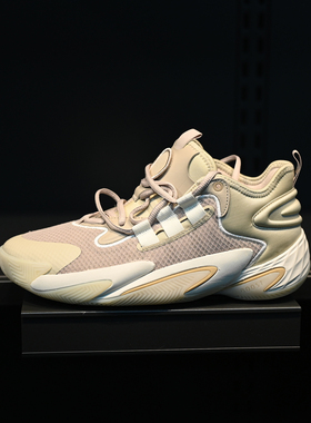 Adidas/阿迪达斯 BYW Select 男子厚底缓震耐磨实战篮球鞋 IE9307