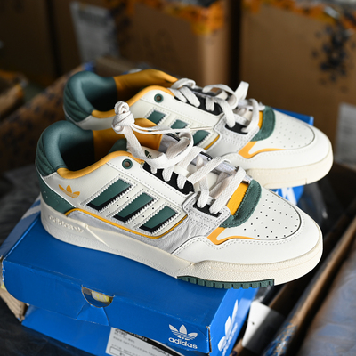 阿迪达斯男子防滑耐磨运动板鞋