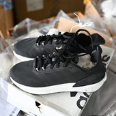 阿迪达斯 5969 Avryn HP5968 5970 男子缓震耐磨运动跑步鞋 Adidas