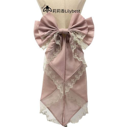 藕粉金色蕾丝花边拖尾蝴蝶结