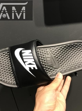 耐克BENASSI 黑白logo字母拖男女情侣拖鞋 343880-090 343881-011