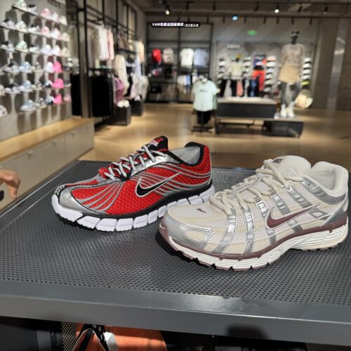 耐克NIKE女款 ZOOM SKYLON 11休闲运动训练跑步鞋 IU7360 IV6035