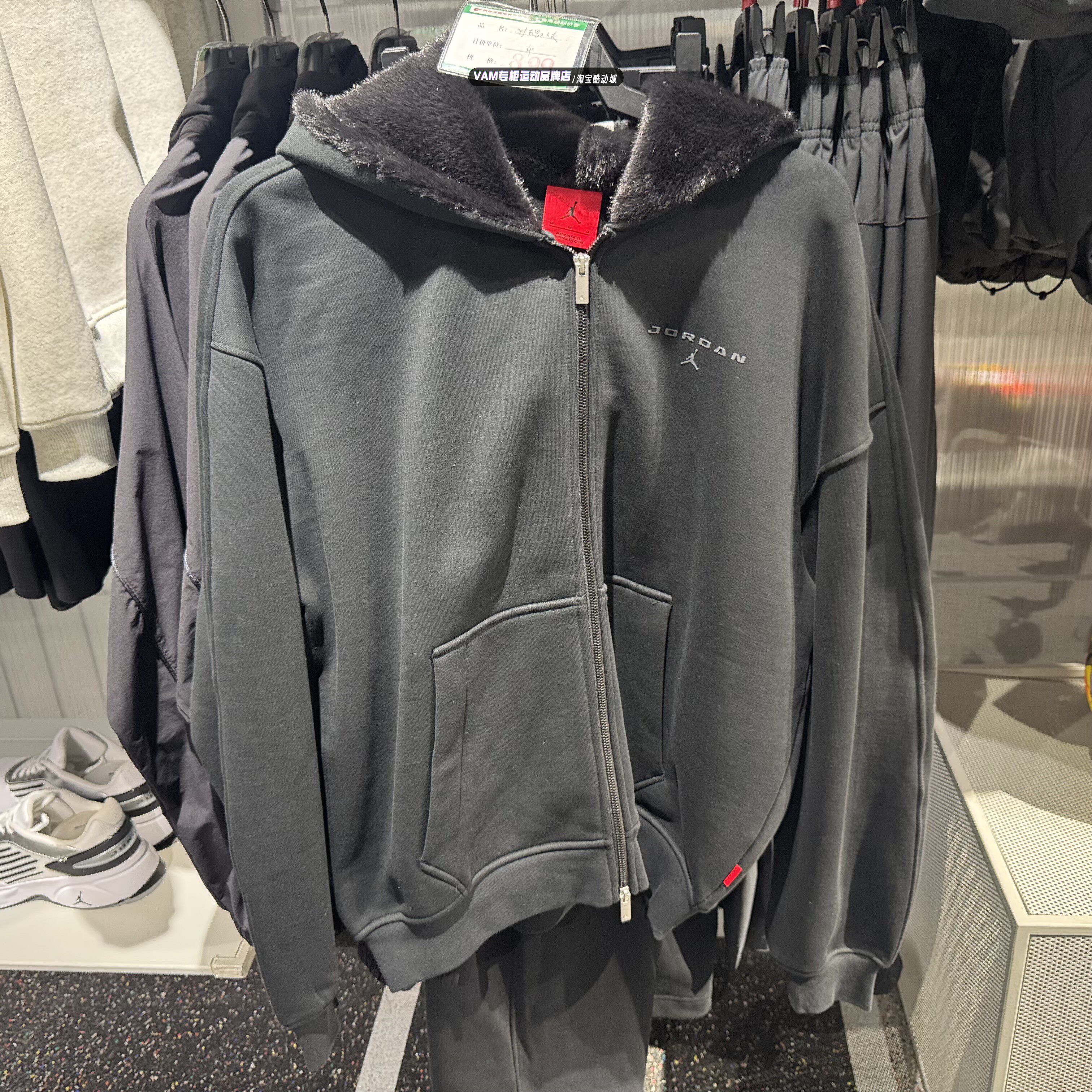 NIKE耐克男子26冬季加厚加绒秋冬新款保暖简约夹克外套IM9899-010
