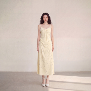 艾格法式 系带收腰A字长裙度假风连衣裙女新 温柔风碎花吊带裙夏季