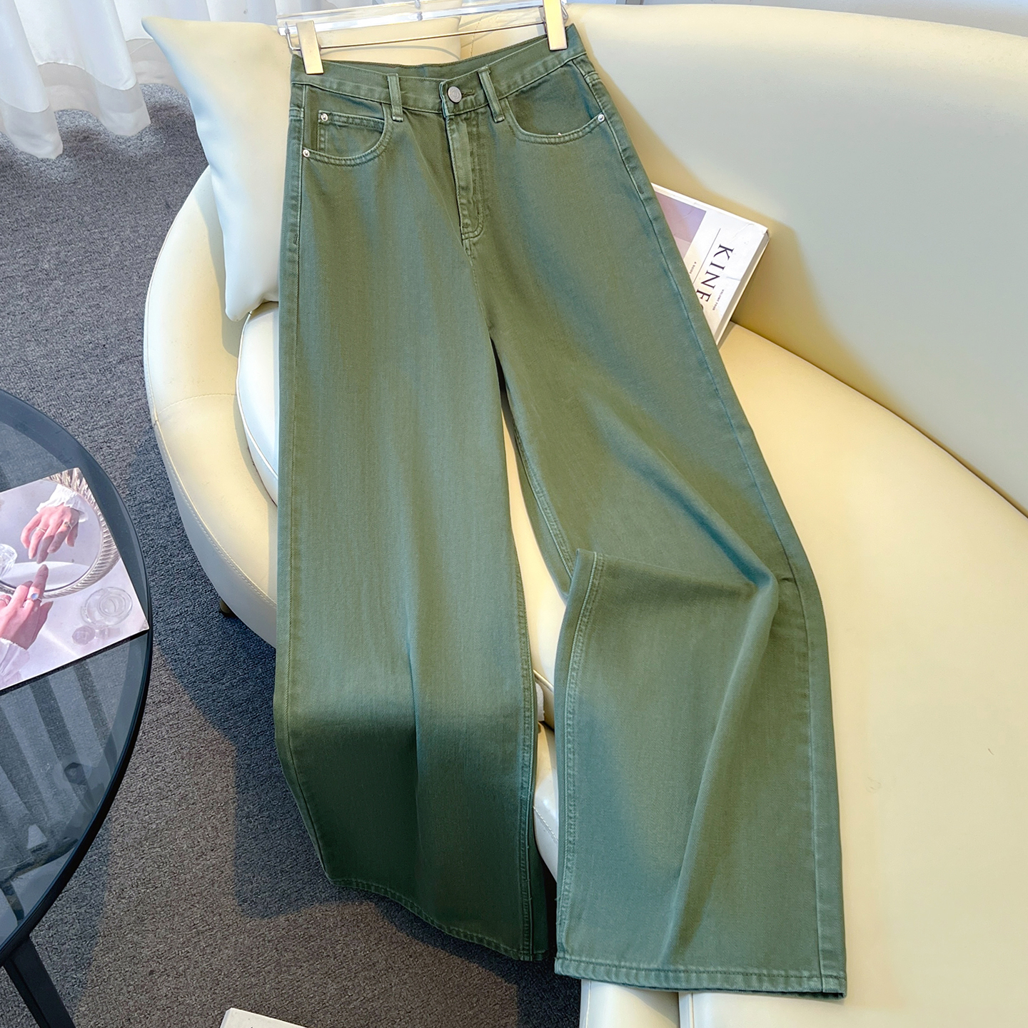 艾格军绿色阔腿牛仔裤女2025秋冬高腰宽松显瘦百搭垂感休闲裤