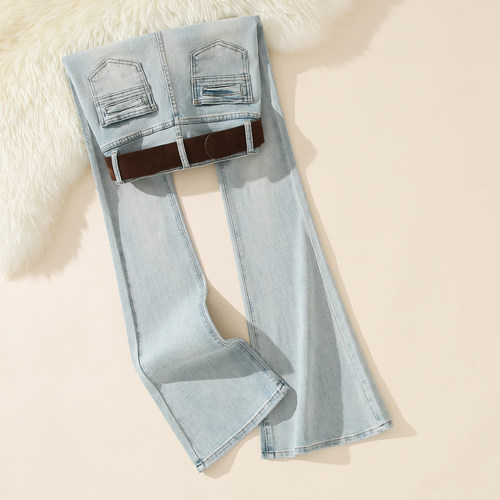 艾格水洗浅蓝色微喇牛仔裤女2025秋冬修身显瘦马蹄喇叭裤长裤