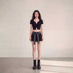 牛仔裤 女设计感时尚 2026新品 修身 艾格美式 裤 辣妹风条纹腰带短裤