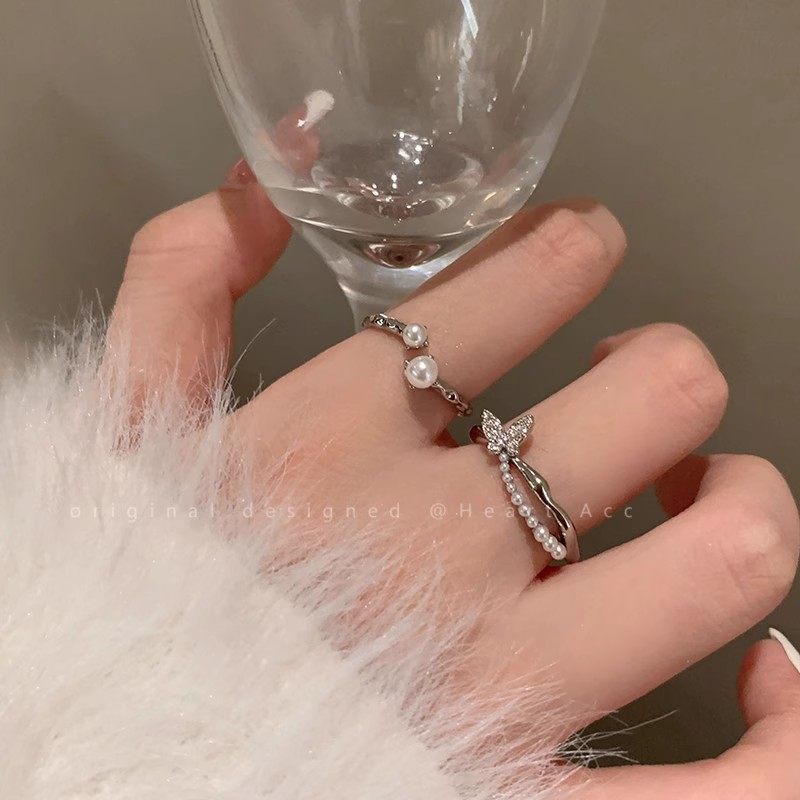 【饰全饰美】双层叠戴超闪满钻蝴蝶戒指女开口可调节珍珠食指戒指