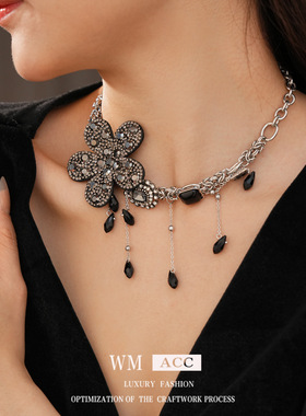 复古暗黑风花朵水晶吊坠多层流苏扭片项链女小众choker短款锁骨链