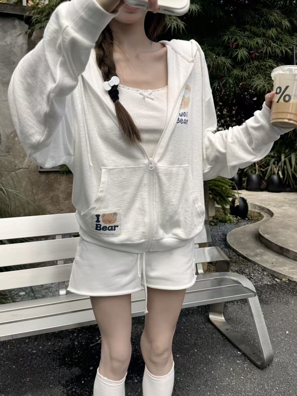 twoi 蓝白格wer熊头连帽时尚防晒服
