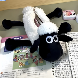 小羊毛绒笔袋学生趣味动物卡通文具收纳袋公仔可爱文具盒绒布拉链