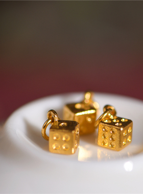 足金手工錾刻古法黄金金骰子