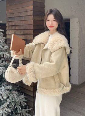 浅黄色大领仿皮毛C20-557一羊羔毛外套女小新款个翻子体保暖加厚