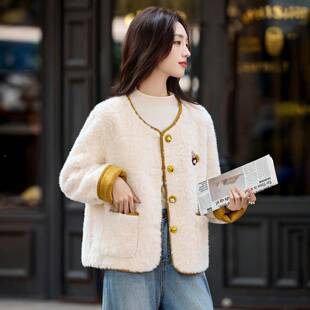 小风羔羊毛短外套秋女冬新款设计感ZYI9302R小个子皮毛一体大衣宽