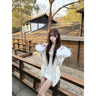 貉子毛领连帽绞花开衫针织外套