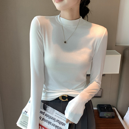 莫代尔半高领打底衫女秋冬内搭2024新款修身显瘦简约百搭外穿上衣
