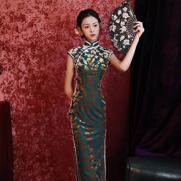 丝绒旗袍2025新款女夏高考旗开得胜长款民国风日常可穿气质连衣裙