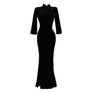 黑色丝绒旗袍2024年新款复古改良长袖高端气质鱼尾礼服女长款冬季