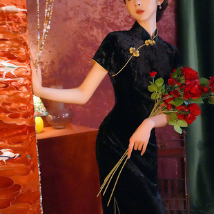 黑色丝绒旗袍女2026年新款复古气质改良民国风高级感长款连衣裙冬