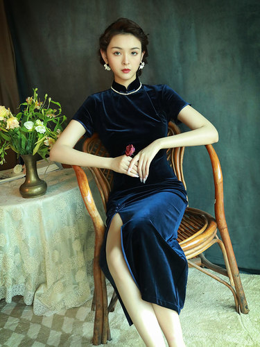 藏青色丝绒复古风高端性感旗袍
