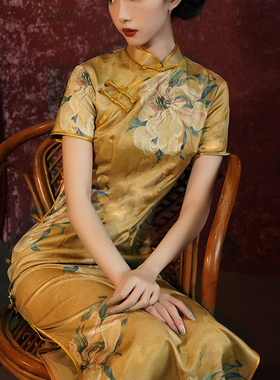 黄色旗袍2025新款女改良高考送考旗开得胜日常可穿素雅长款连衣裙