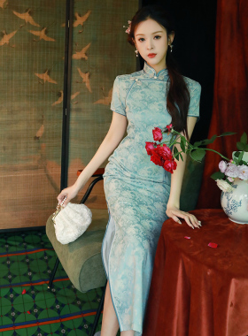 浅蓝色旗袍女2024新款改良年轻款气质高端少女日常可穿长款连衣裙