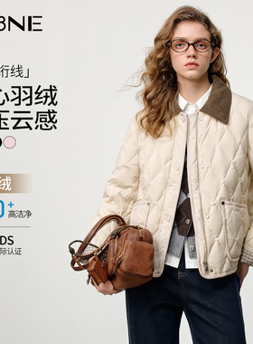 KBNE学院风零压云感短款羽绒服女2025冬季新款复古格纹面包服外套