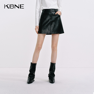KBNE黑色皮半身裙女仿小羊皮25秋季新款短裙A字裙小个子气质半裙
