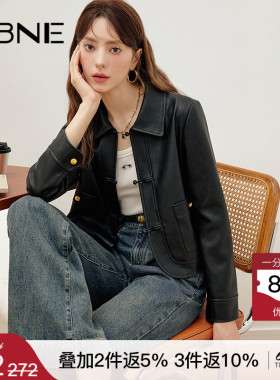 KBNE黑色长袖翻领皮衣短外套女2026春高级感夹克直筒型短款上衣女