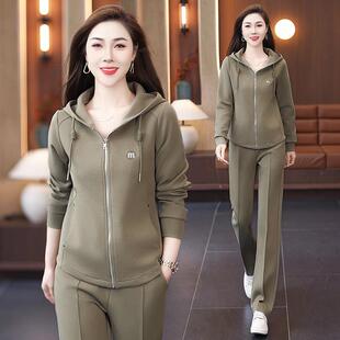 中妈妈新春装8757570年卫衣外套裤两件套中老年套长装女春秋款