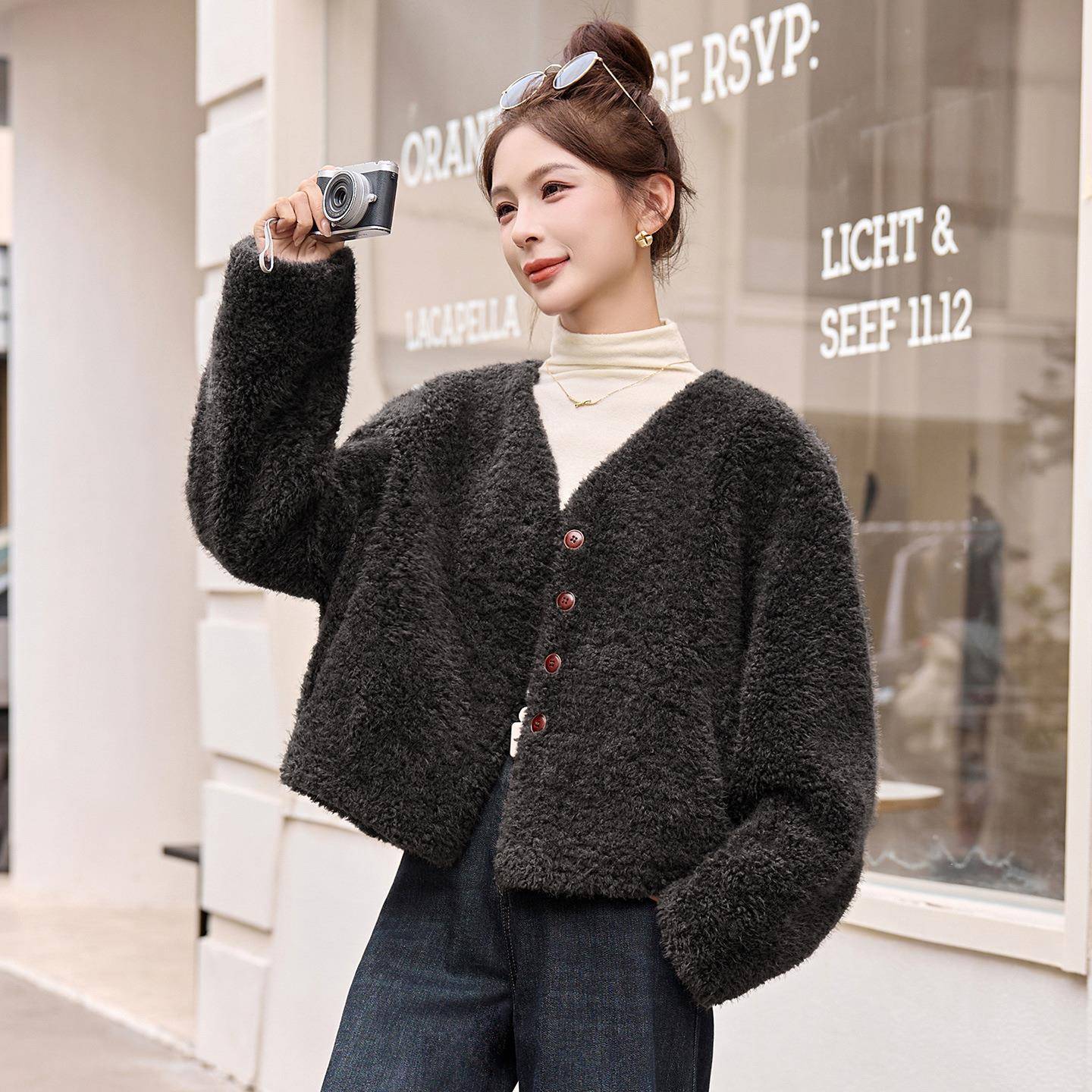 LT2715-12025秋冬季新款松百搭体洋气短款外穿小香皮毛一外套宽