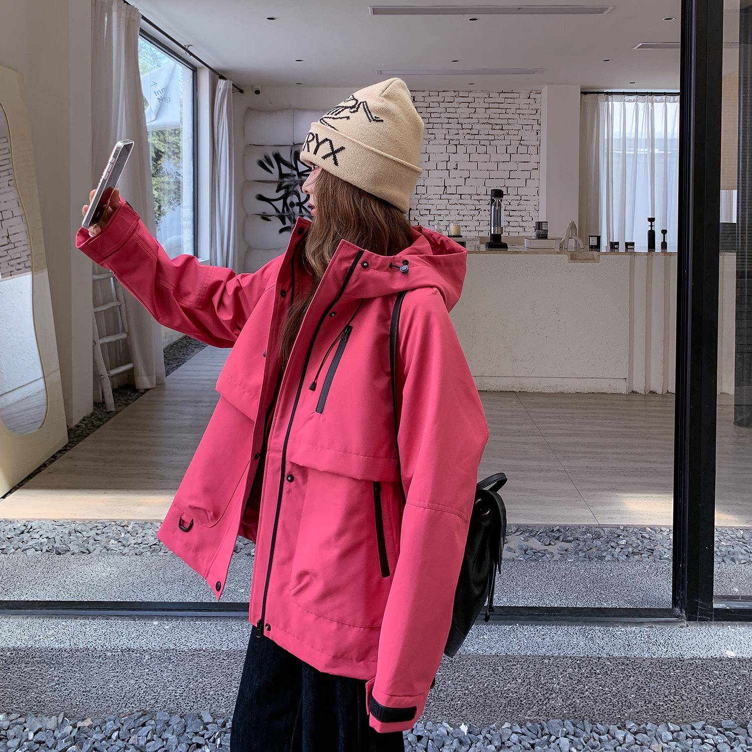 枚红色连帽冲锋新衣外松套女秋款设计感2B154-WT户外宽季休闲夹克