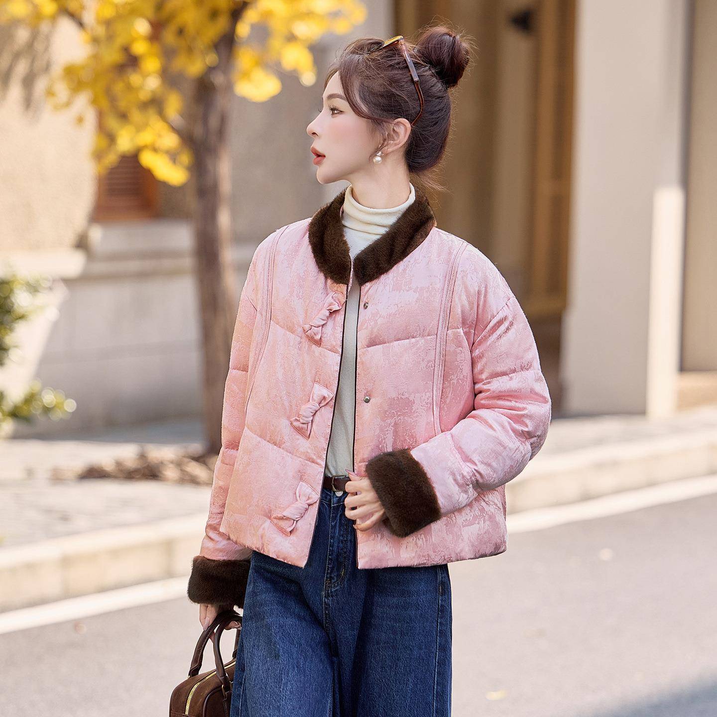 短款羽绒服女漂2特025冬季新款独亮洋气新中式暖百搭保外SF8228-1