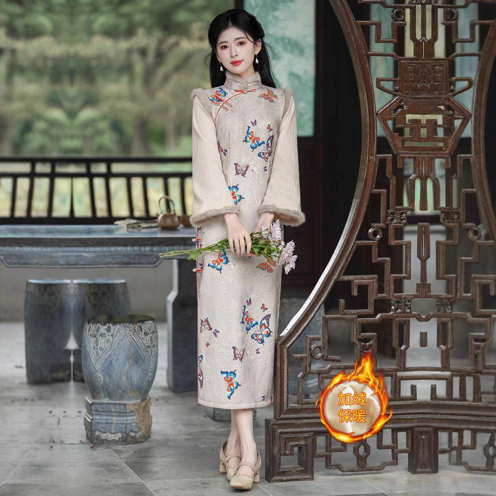 2025秋花冬新款新中式立领玉兔袖提微喇口加绒旗袍衣裙LLX2654-1