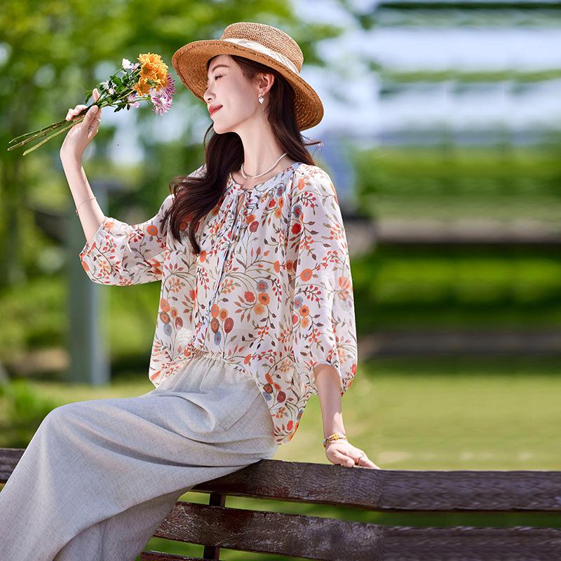 麻套整装女夏季减龄一套穿搭靓2533T新款碎亚花上衣休闲裤棉两麻