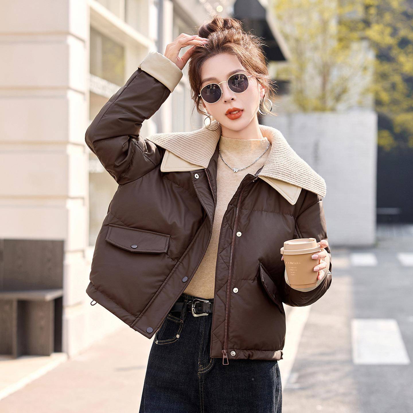 205冬季新款MZ14-110领羽绒服女短款针织翻PU面皮质面包服2时尚外