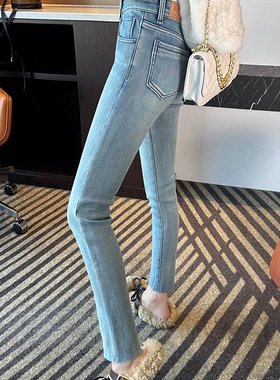 穿出筷子腿~浅蓝色毛边九分加绒铅笔裤女冬季靴裤弹力小脚牛仔裤