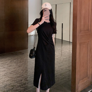 连衣裙女夏2025新款时尚纯棉休闲显瘦长款褶皱大码气质开叉a字裙