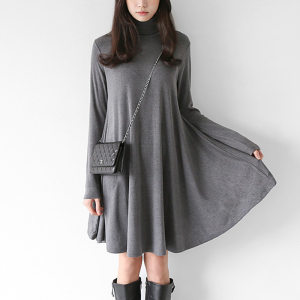 2025年秋冬新款女纯棉中长款高领大码内搭打底连衣裙遮肚大摆裙子