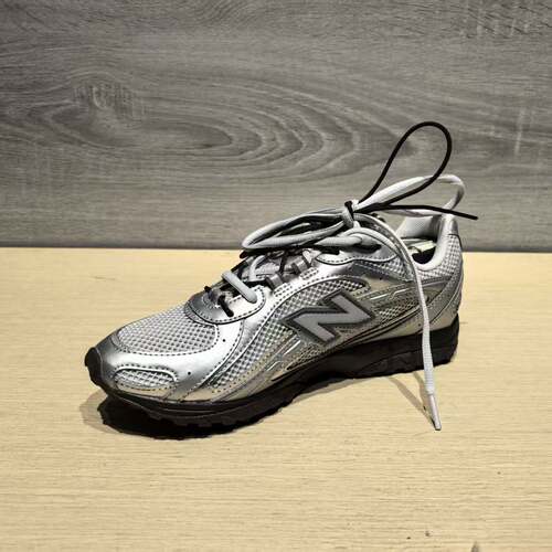 New Balance 26新款夏男女薄底鞋情侣鞋U204L5LA