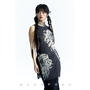 NEONPOND 辉夜烟菊双层蕾丝麻衣布网纱侧开叉高领背心