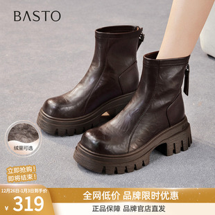 百思图25冬商场新款 高跟粗跟女加绒短靴厚底增高马丁靴F6012DD5
