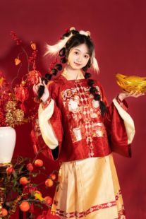 落花流水兔儿仙锦裳御阁四季女汉服明制马面裙补服兔年春节限定