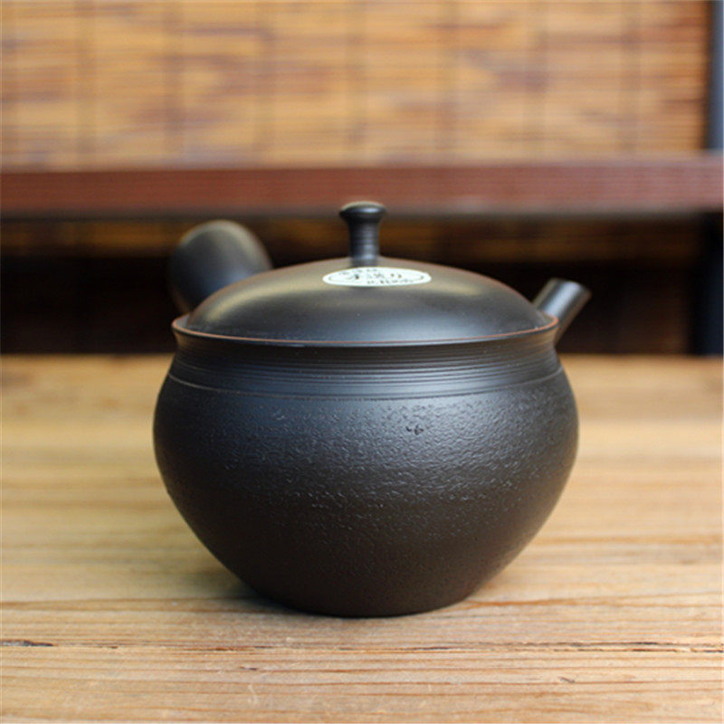 日本常滑烧三代梅原北龙松皮纹朱泥熏黑梨皮大口径侧把横手急须壶