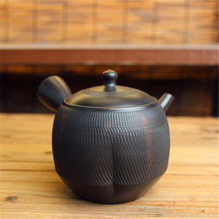 日本常滑烧肥田菁圃作 朱泥熏黑跳刀横手侧把泡茶急须茶壶茶器