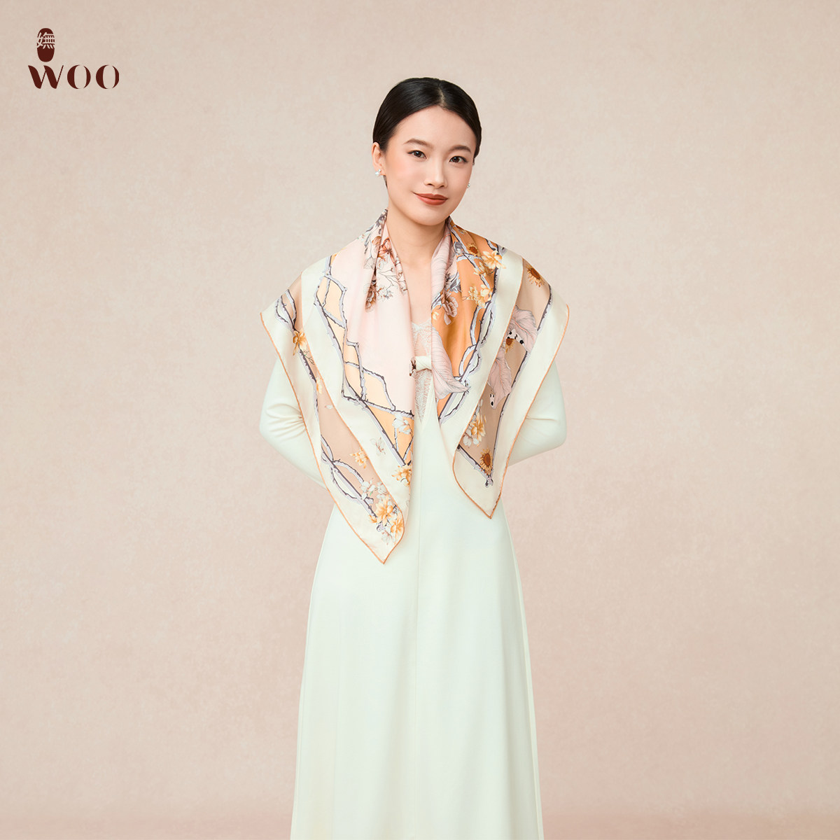 嫵WOO【限时折扣】蝶栖花丛女真丝印花方巾春夏百搭披肩气质丝巾