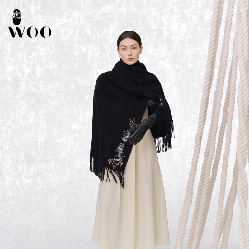 WOO萌宝熊猫围巾披肩搭外套