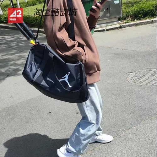 42运动家 Jordan AJ便携大容量 情侣手提斜挎单肩包黑 FQ0988-010
